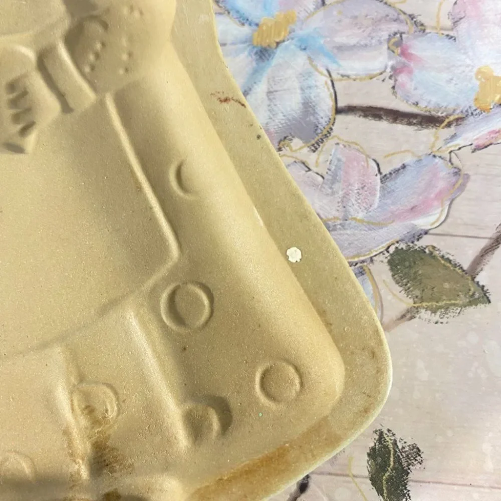 Brown Bag Cookie Art Vintage 1989 Momma Rabbit Mold Farmhouse Decor